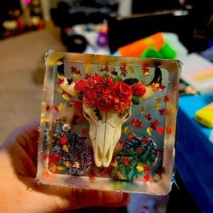 Resin cow skull